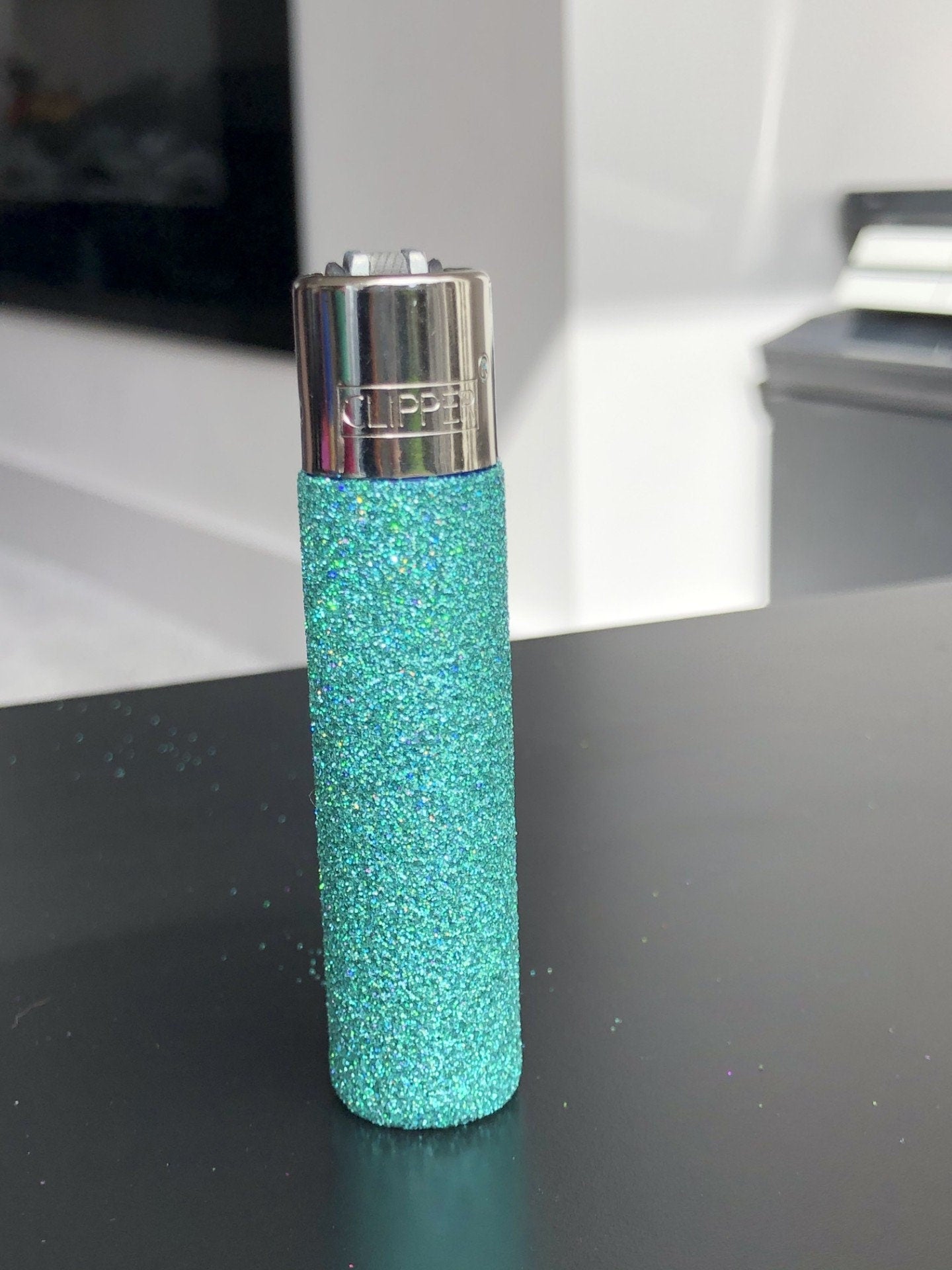 Refillable glitter Clipper lighter pink blue purple green gold silver black red